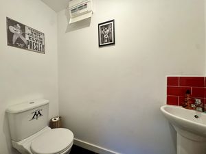 Photo 9- click for photo gallery